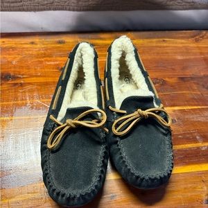 UGG Tan Moccasins with Black Suede and Fluffy Lining